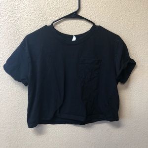Black crop top tee shirt